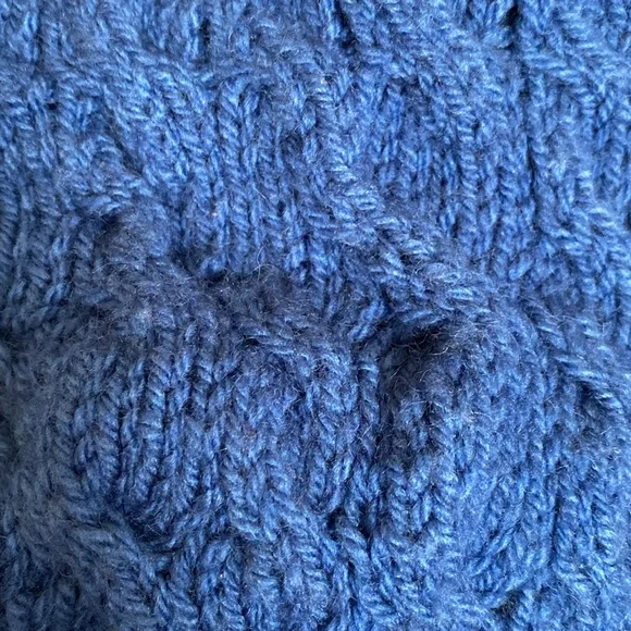 Handmade 100% wool blue chunky cable knit crew neckline pullover sweater! Sz 2XL - Picture 13 of 13